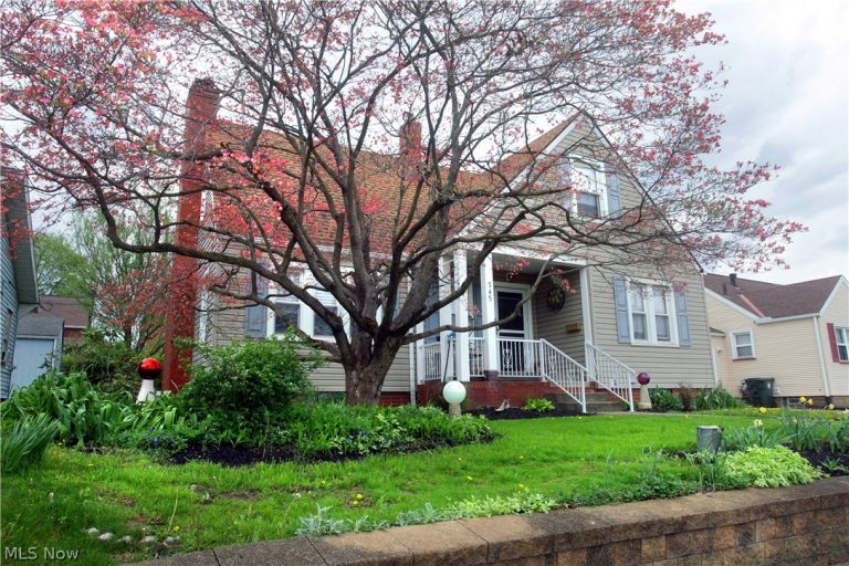 345 Roslyn Avenue, Canton, OH - Photo 3