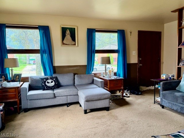 1150 Saxe Avenue, Cuyahoga Falls, OH - Photo 5