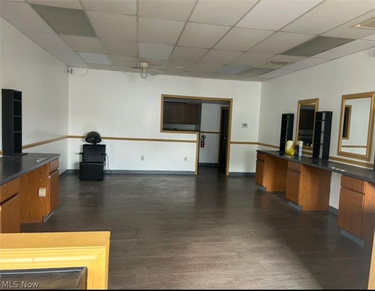 980 Mathews Road #4, Boardman, OH - Photo 8