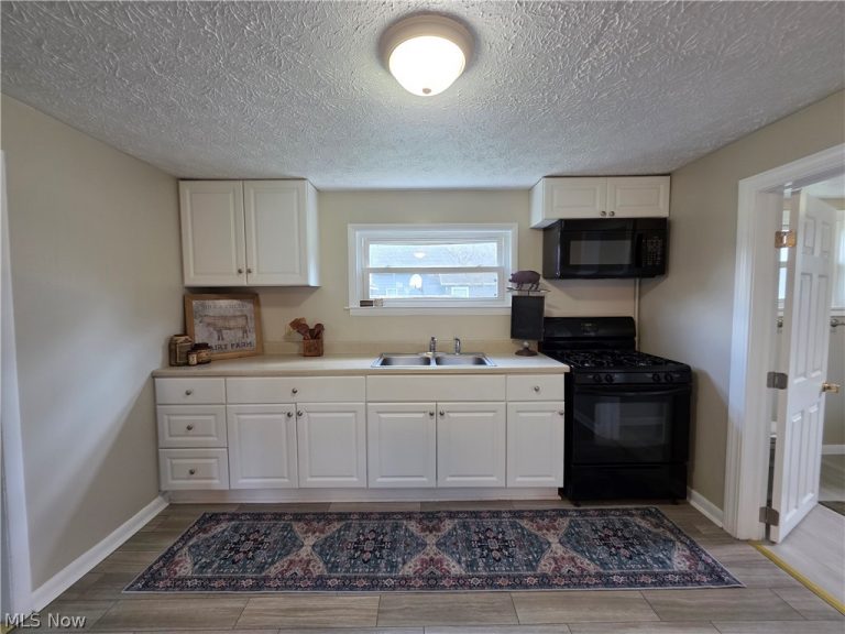 391 Louise Avenue, Kent, OH - Photo 3