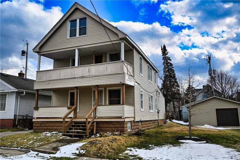 7626 Connecticut Avenue, Cleveland, OH, 44105