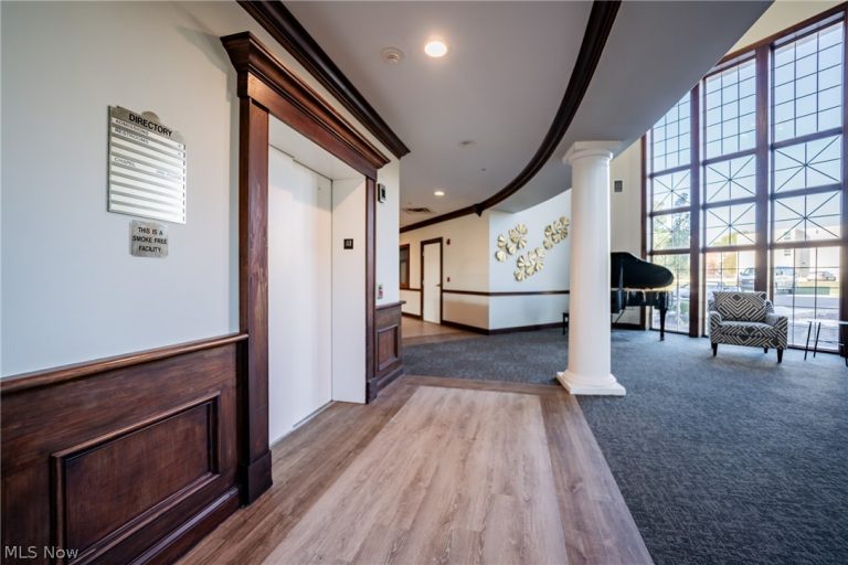 12799 Doula Lane, North Royalton, OH - Photo 4