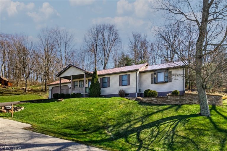 616 James Street, East Palestine, OH - Photo 6