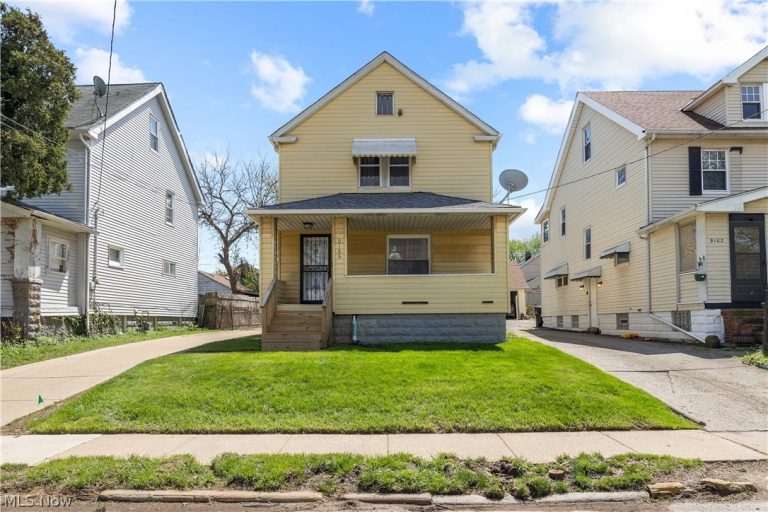 9106 Connecticut Avenue, Cleveland, OH, 44105