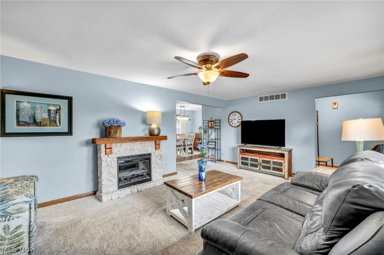 2333 Maylo Path, Green, OH - Photo 8