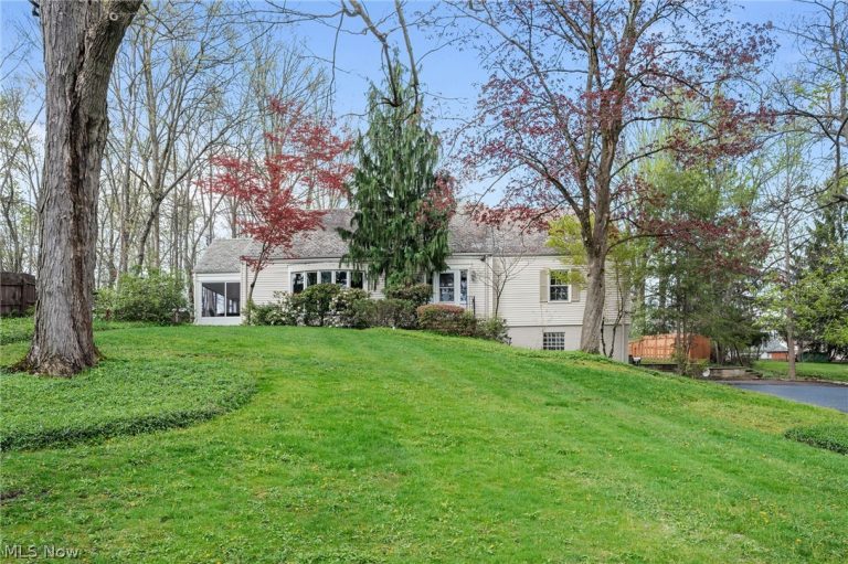 2044 Belvoir Boulevard, South Euclid, OH, 44121