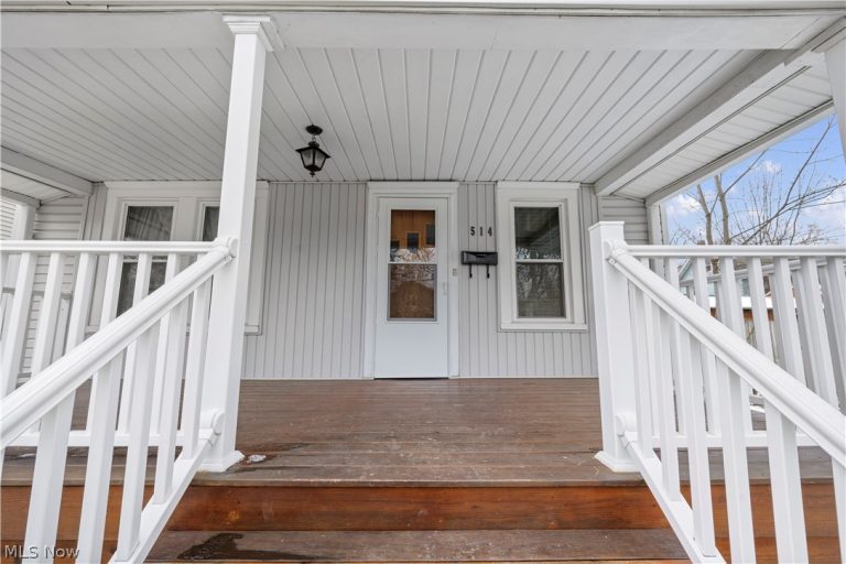 514 Tompkins Avenue, Akron, OH - Photo 4