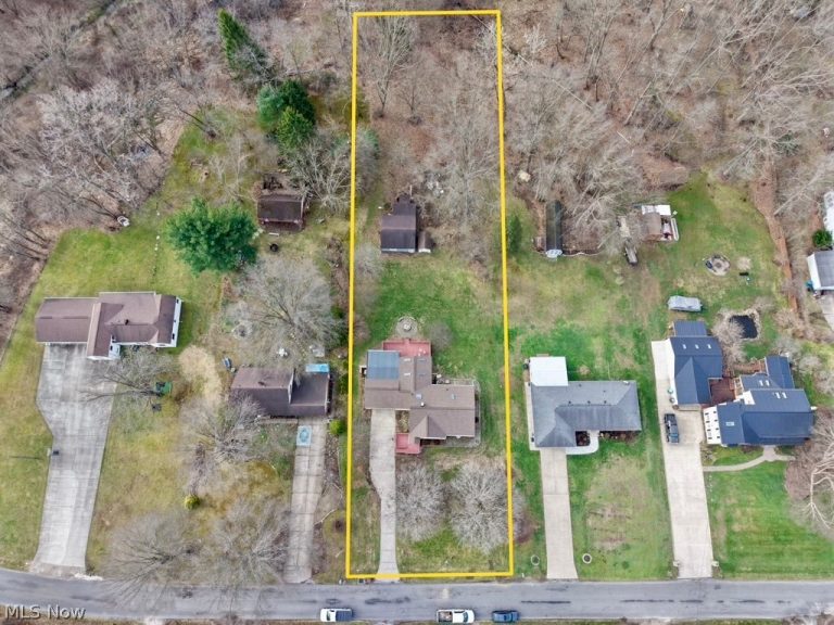 2006 Bridger Road, Akron, OH - Photo 4