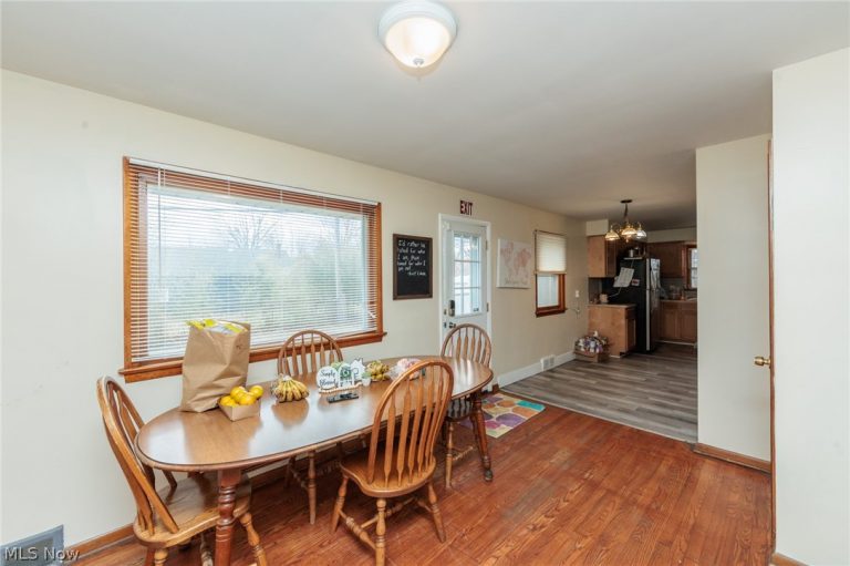 325 244th Street, Euclid, OH - Photo 8