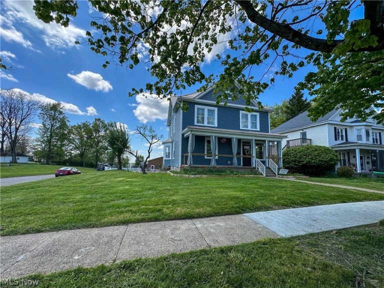 166 Ohio Street, Cadiz, OH, 43907