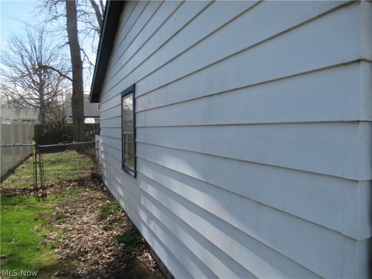 7594 Southland Drive, Mentor, OH - Photo 3