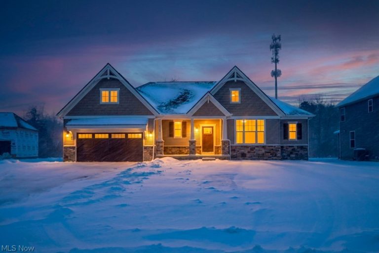 3320 White Willow Lane, Brunswick, OH, 44212