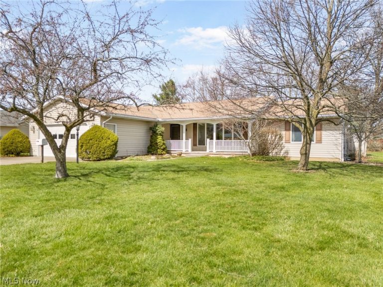 1520 Greenbriar Drive, Ashland, OH - Photo 2