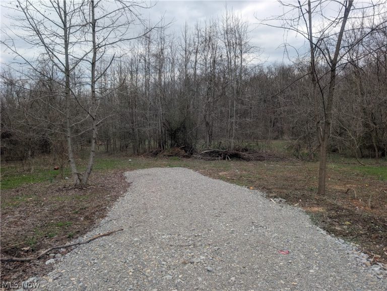 North, Somerset, OH, 43783