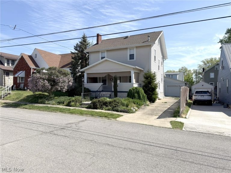 612 Eastlawn Avenue, Parkersburg, WV, 26101