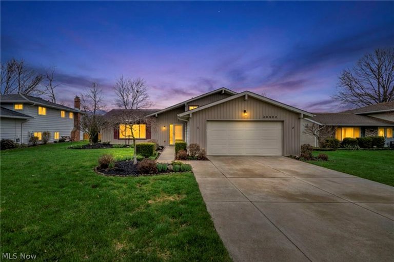 29400 Vita Lane, North Olmsted, OH, 44070