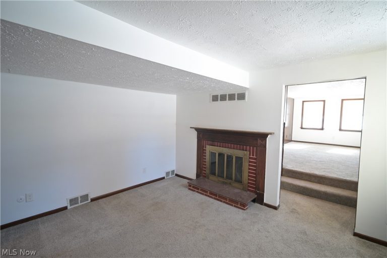 3613 Manchester Road, Coventry, OH - Photo 4