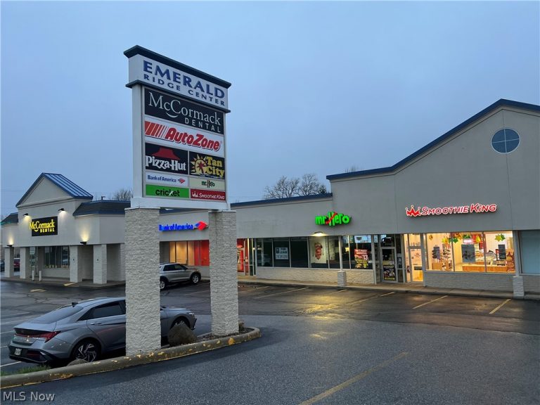 34250 Center Ridge, North Ridgeville, OH - Photo 4