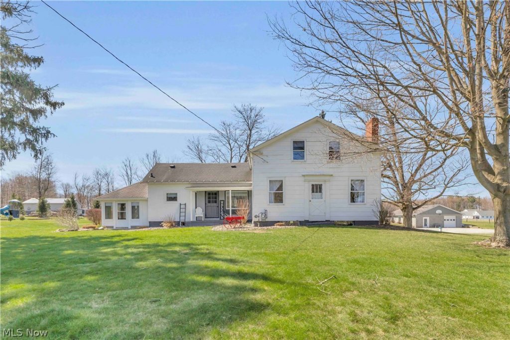 16236 Old State Road, Middlefield, OH