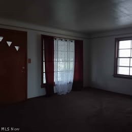 4654 90th Street, Garfield Heights, OH - Photo 2