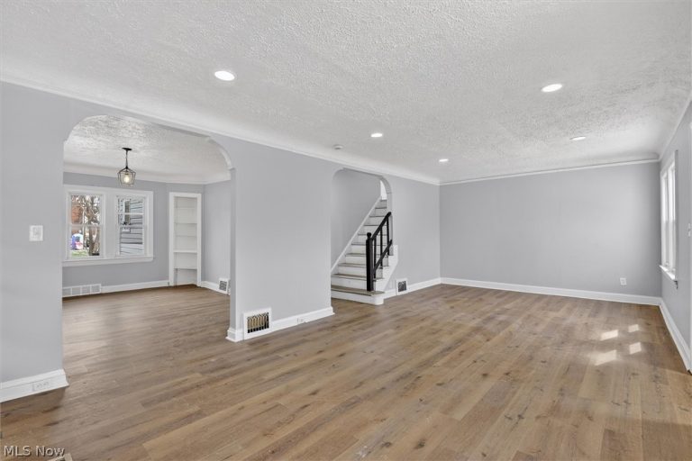 231 210th Street, Euclid, OH - Photo 6