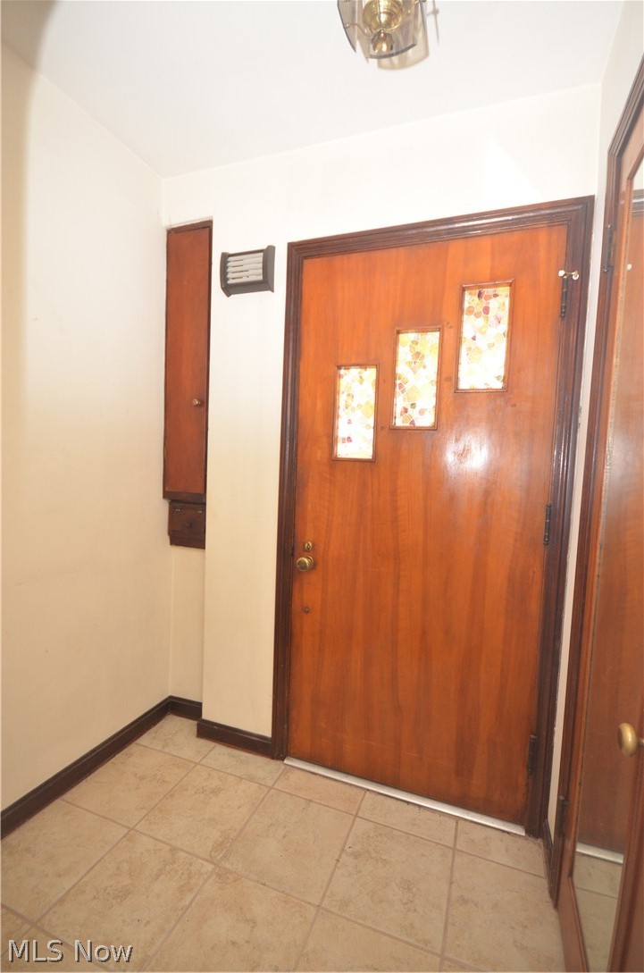 1601 Tonawanda Avenue, Akron, OH - Photo 8