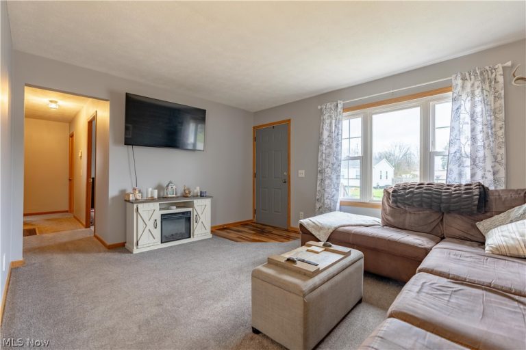 3838 Taft Avenue, Canton, OH - Photo 3