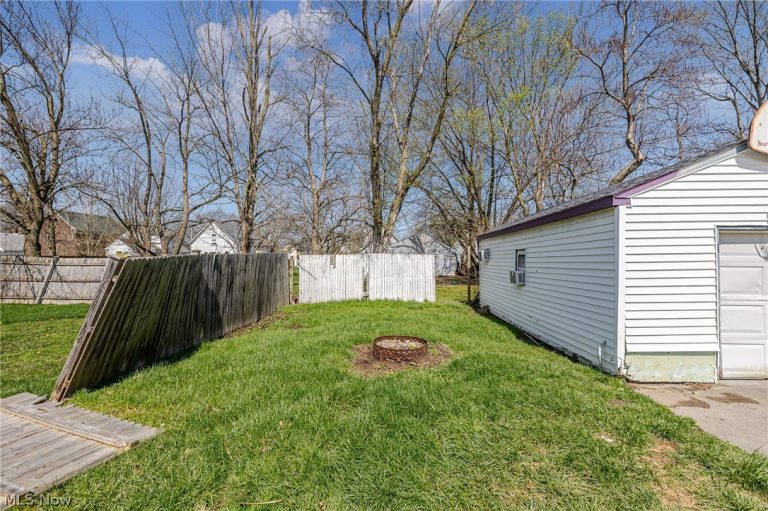 1020 19th Street, Lorain, OH - Photo 6