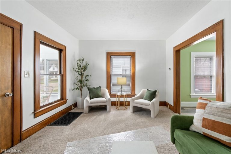 462 Spaulding Street, Akron, OH - Photo 8