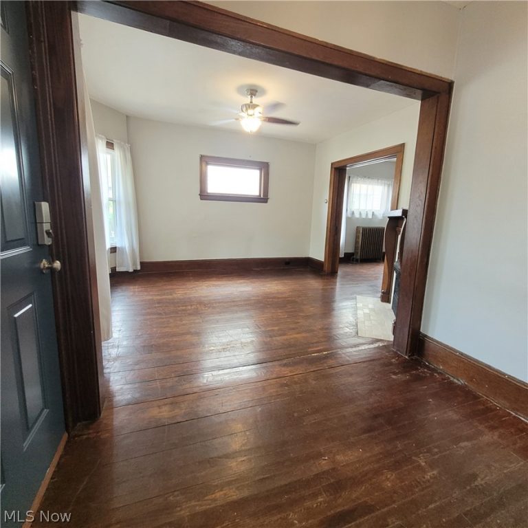 1447 Rosewood Avenue, Lakewood, OH - Photo 8