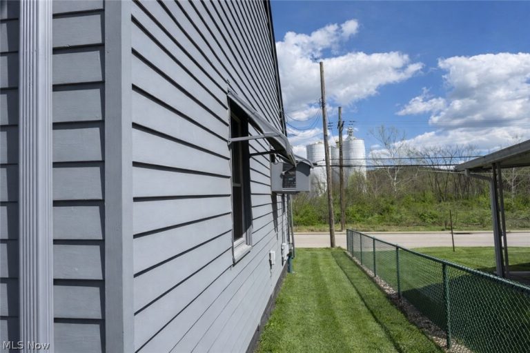 2309 Commercial Avenue, Mingo Junction, OH - Photo 4