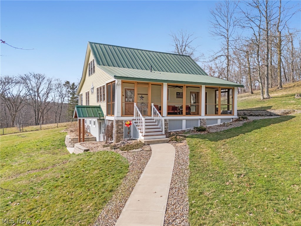 2210 Scroll Road, Carrollton, OH