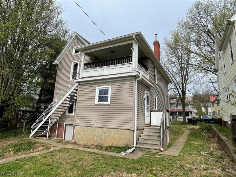 228-230 Oakwood Avenue, Marietta, OH - Photo 6