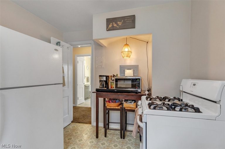 4221 Oak Park, Cleveland, OH - Photo 6