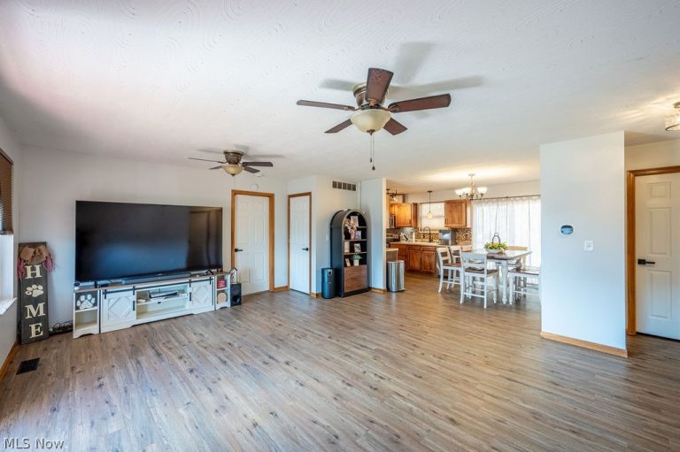 3097 Carpenter Run Road, Waverly, WV - Photo 5