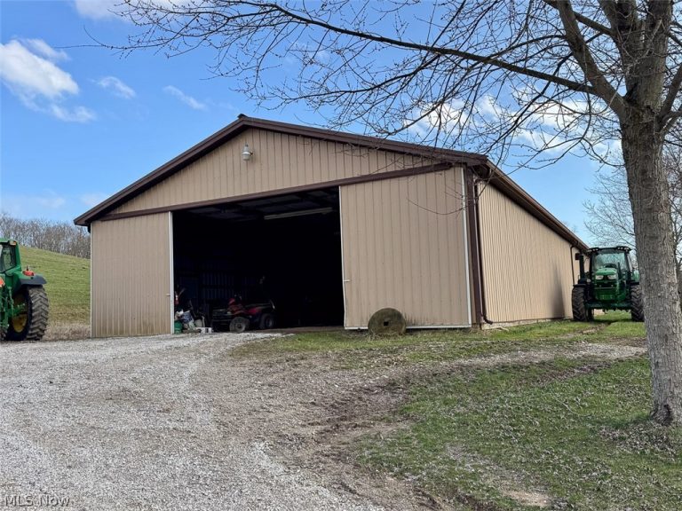 68895 Lloydsville Bannock Road, Belmont, OH - Photo 8