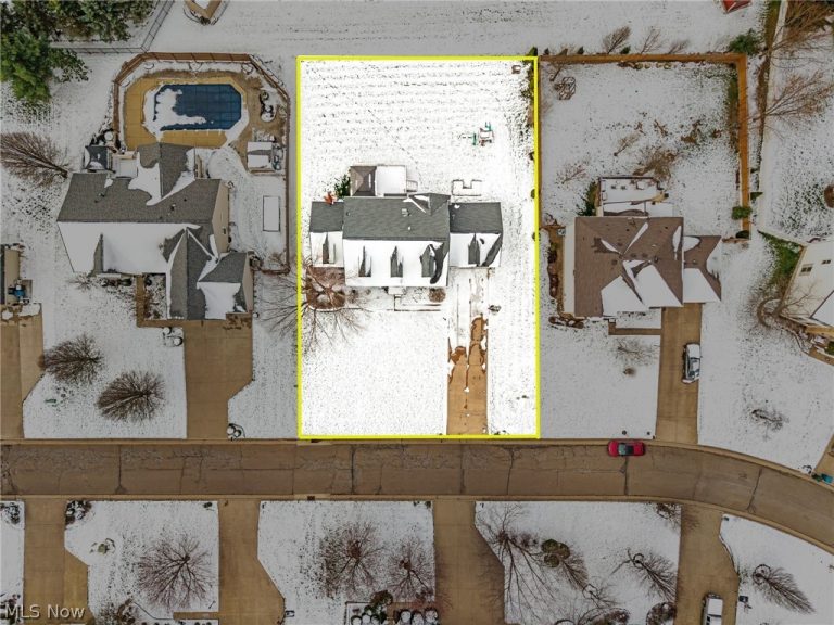 3136 Helston Avenue, Akron, OH - Photo 4