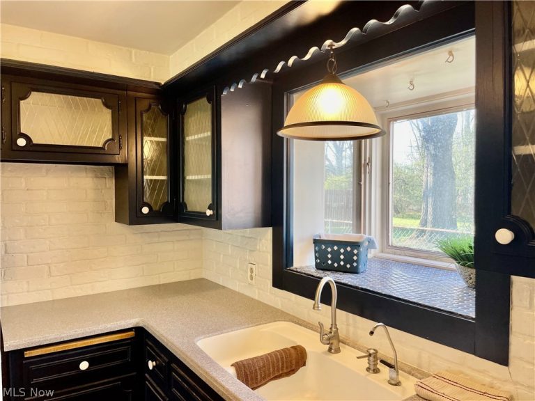 4805 Lawndale Street, Canton, OH - Photo 6