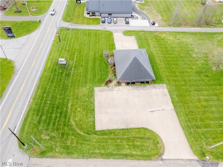 226 Burwell Avenue, Loudonville, OH - Photo 3