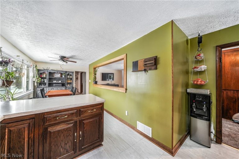 8511 Freedom Road, Windham, OH - Photo 6