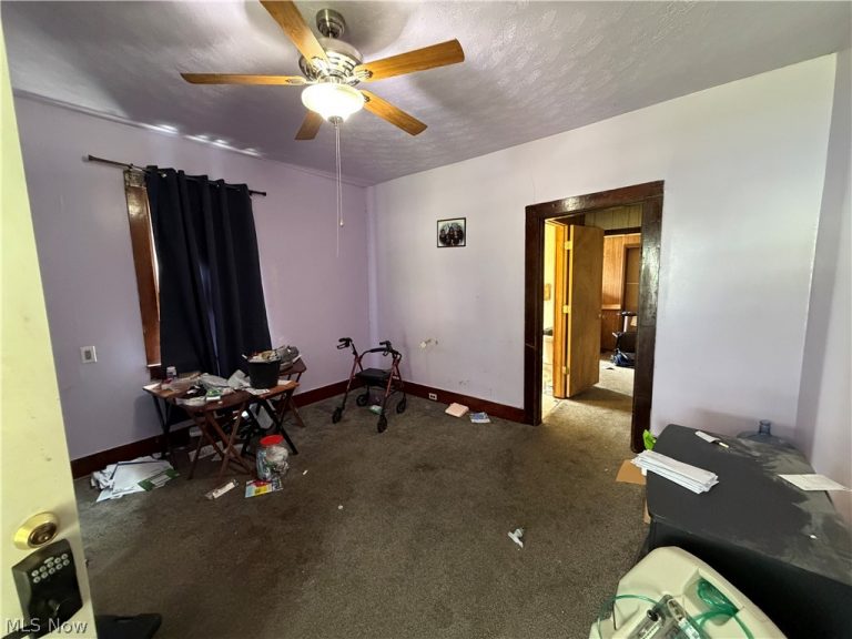 551 Carey Street, Zanesville, OH - Photo 6