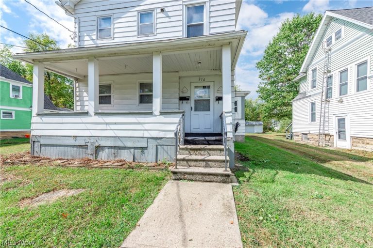 216 Main Street, Oberlin, OH - Photo 2