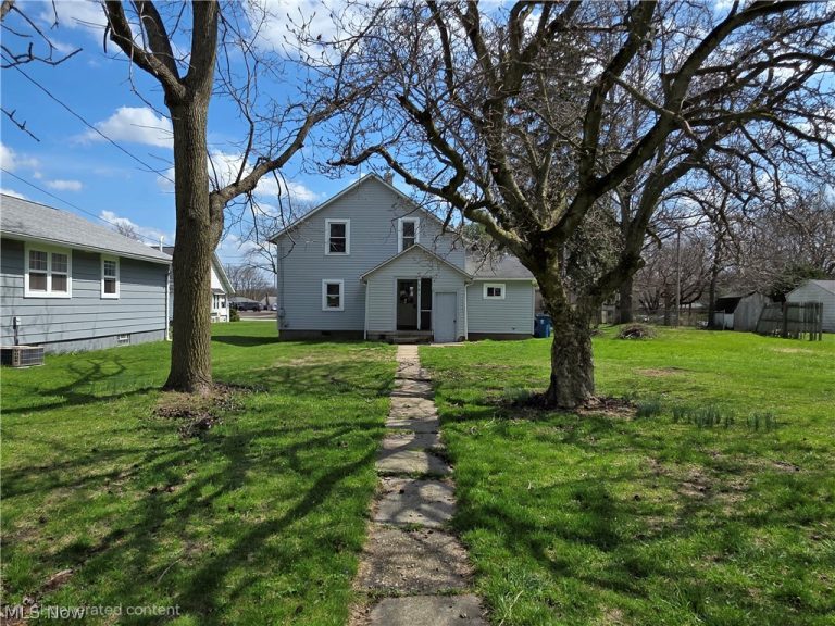 391 Louise Avenue, Kent, OH, 44240