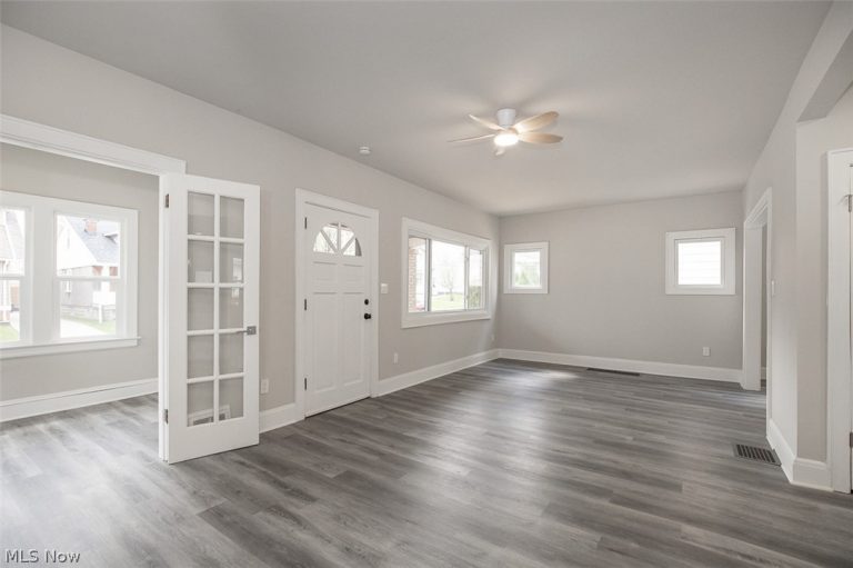 4940 106th Street, Garfield Heights, OH - Photo 5