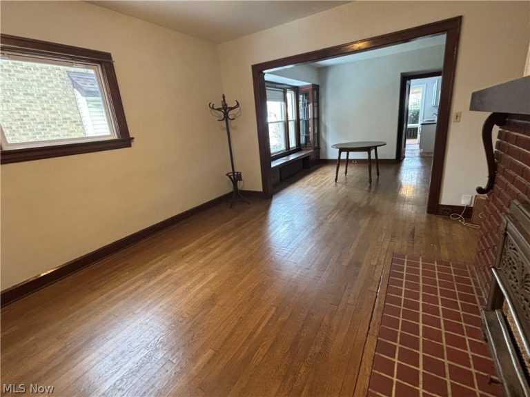 1671 Lincoln Avenue, Lakewood, OH - Photo 2