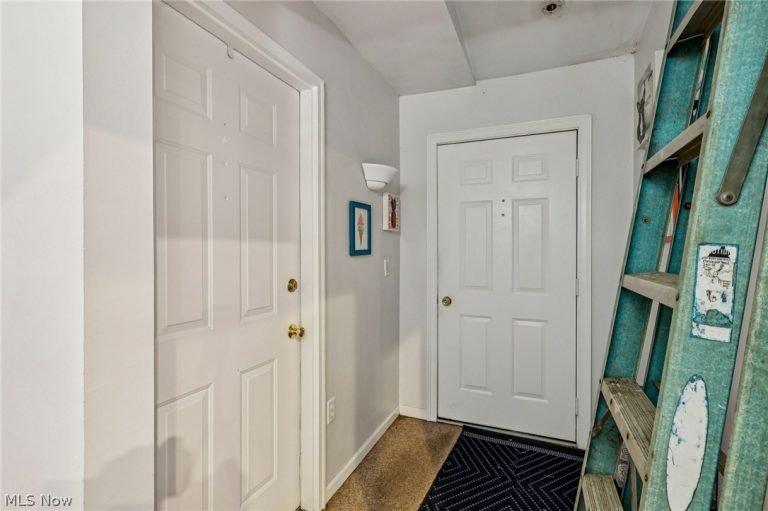1886 James B Drive, McDonald, OH - Photo 4