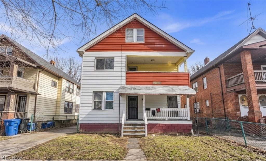3519 100th Street #2, Cleveland, OH