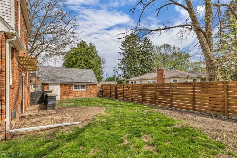 304 Union Street, Medina, OH - Photo 5