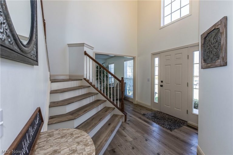 4690 Quincy Drive, Copley, OH - Photo 8