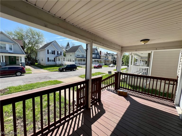 1334 89th Street, Cleveland, OH - Photo 3